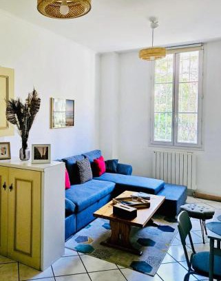Saint-Denis Apartment | Basilique Métro 13