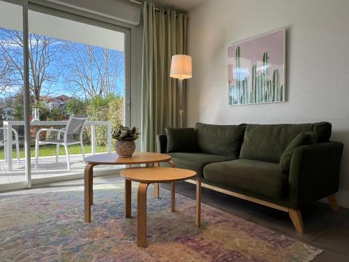 Cambo-les-Bains Apartment | BaskoParadis I Apt I Central I Calme I Lumineux I Lit 160 I Terrasse I Jardin