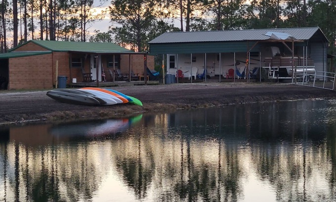 DeLand Cabin | Bass Lake cabin-Sleeps 8