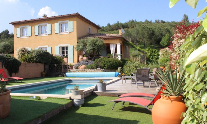 Carcassonne House | Bastide in nature