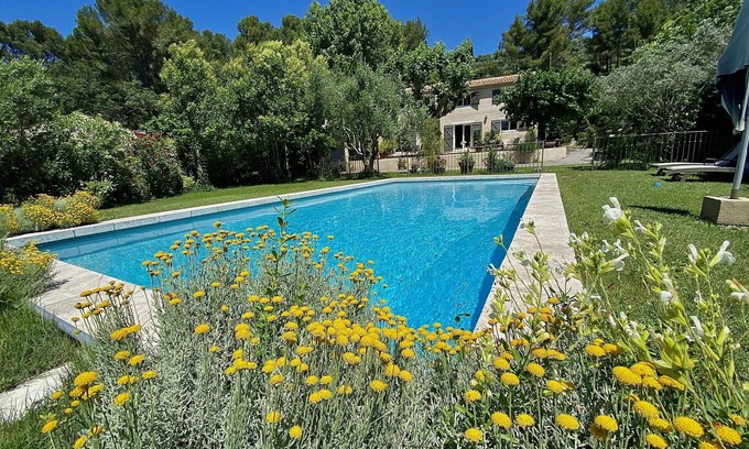Sud House | Bastide Provençale in the city of Aix en Provence in a buccolic setting