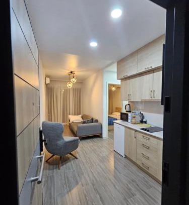 Mtsvane Kontskhi Apartment | Batumi Green House, DNK 61