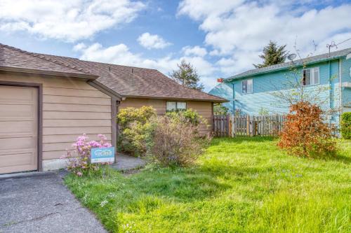 Waldport House | Bay Bridge Beach House