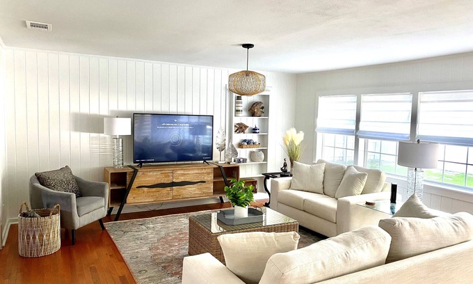 Bay St Louis House | BAY ESCAPE GET AWAY-PRIVATE POOL!