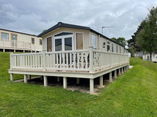 Paignton Resort | Bay Escapes, Pet Friendly Caravan on Hoburne