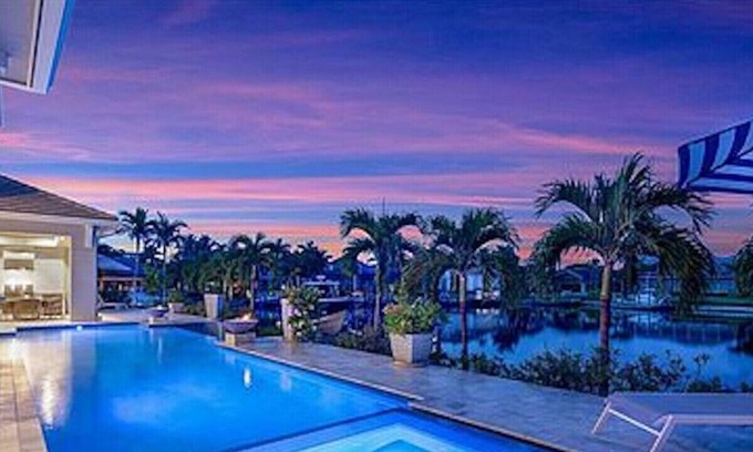 Miami Springs Villa | Bay Front Beach House with Open Floor Plan