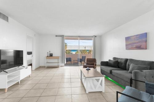 Bay Harbor Islands Apartment | Bay Harbor Sunset 3A