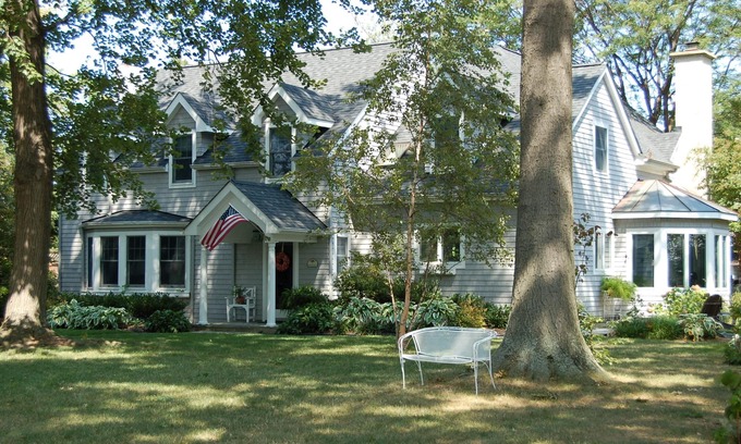 Annapolis House | BAY RIDGE MODERN HOME WITH VINTAGE CHARM