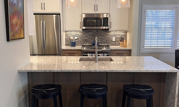 Harbor Springs Condo | Bay Springs Condo #6 is The Perfect Choice for Your Harbor Springs Vacation!