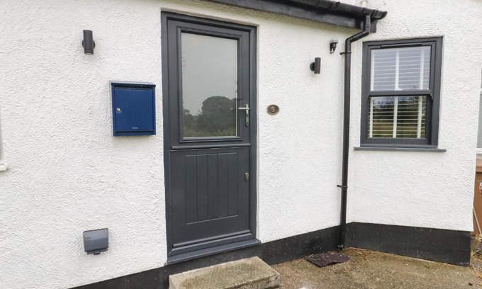 Llanrug House | Bay Tree Cottage