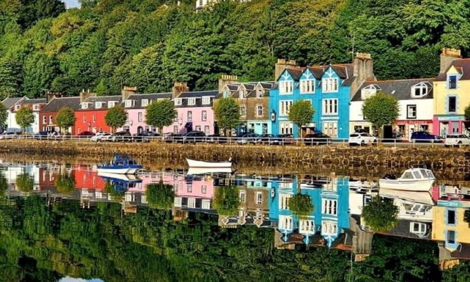 Tobermory Apartment | Bay View Apartment