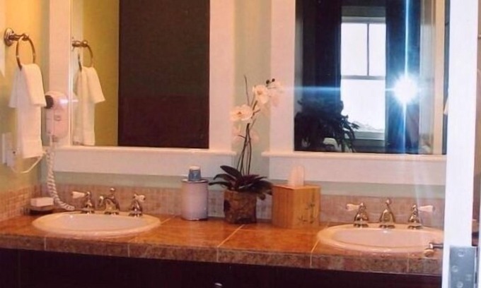 Baytowne Wharf Condo | Bay views & sunsets in the Grand Sandestin! Baytowne Wharf Village