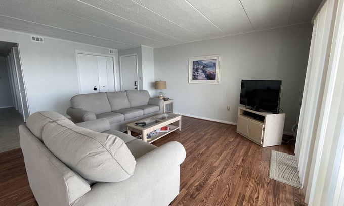 Midtown Ocean City Condo | Bayfront Condo overlooking water! Across the street from the Beach!