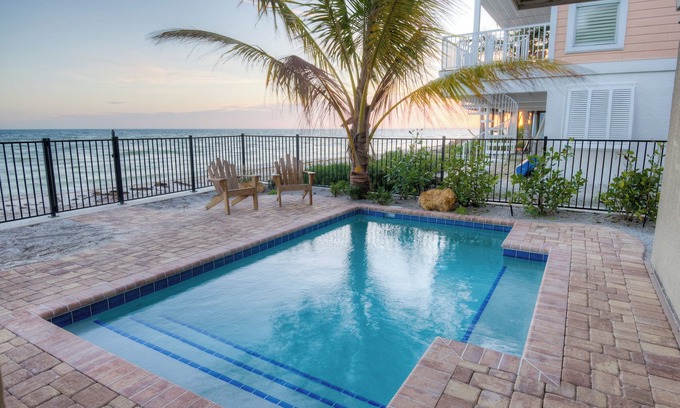 Anna Maria House | Bayfront Home with Beach Access and Pool! - Beach House 404