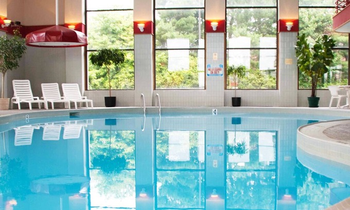 Grand Haven Hotel | Baymont by Wyndham Grand Haven