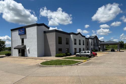 Marion Hotel | Baymont by Wyndham Marion