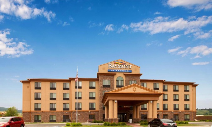 Sturgis Hotel | Baymont Inn & Suites by Wyndham Sturgis