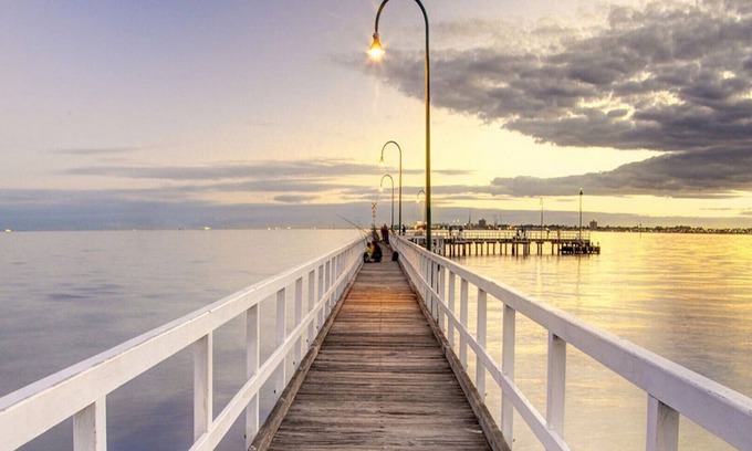 Port Melbourne Apartment | Bayside Apartment in the Heart of Port Melbourne