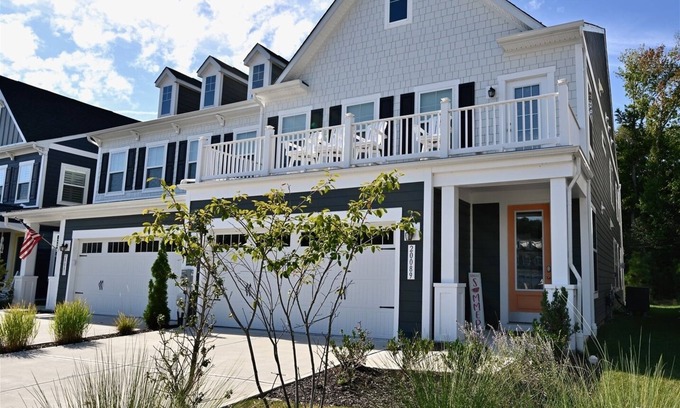 Bayside House | Bayside Resort * 1 Small Dog Allowed: Luxury 5BR Beach Home * W Fenwick Island