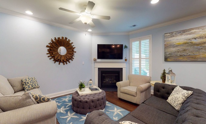 Bayside House | Bayside Resort townhouse w/free WiFi, pool, golf on-site, and fireplace