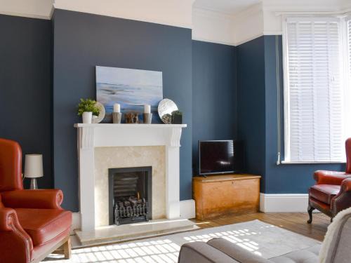 Broadstairs House | Bayside Retreat