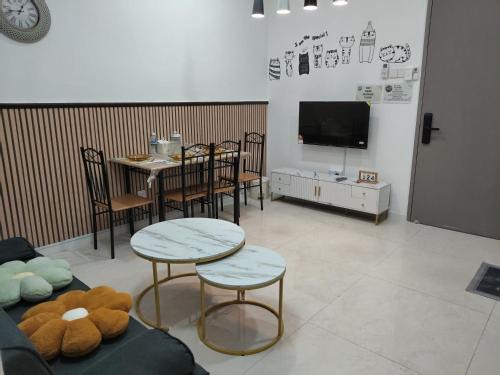 Likas Apartment | Baysuites Likas 9pax City Views L 21 near kk town
