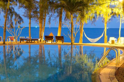 Thong Chai Resort | Bayview Beach Resort
