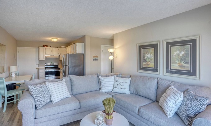 Lewes Condo | Bayview Condo right on Lewes Beach