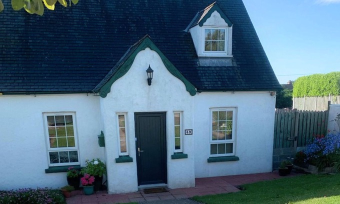 Dunmore East Ski Chalet | Bayview Holiday Home No 39