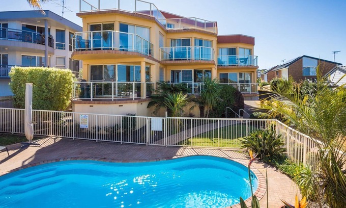 Merimbula Apartment | Baywatch 3 - Best Location & A View!