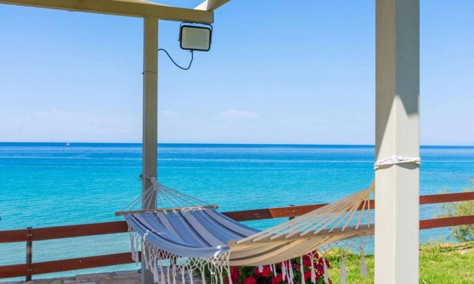 Amoudi Apartment | Baywatch apartment double 104