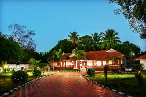 Sea View Ward Resort | Baywatch Beach Resort