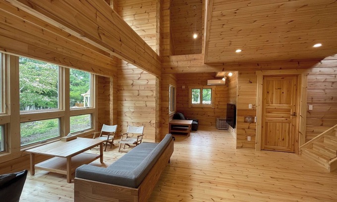Yamanakako House | BBQ in nature Newly built Finnish log house moi - moi Yamanakako New Finnish log house BBQ possible in nature /Minamitsuru-gun Yamanashi