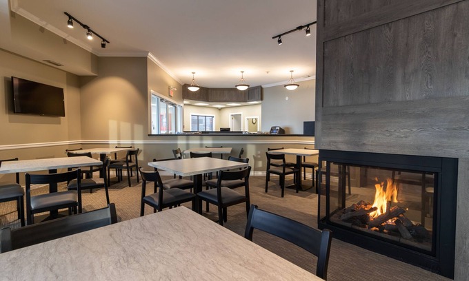 Fort McMurray Hotel | BCMInns Fort McMurray