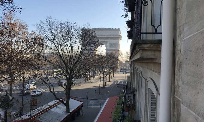 Ternes Apartment | Be Next to The Champs Elysee!