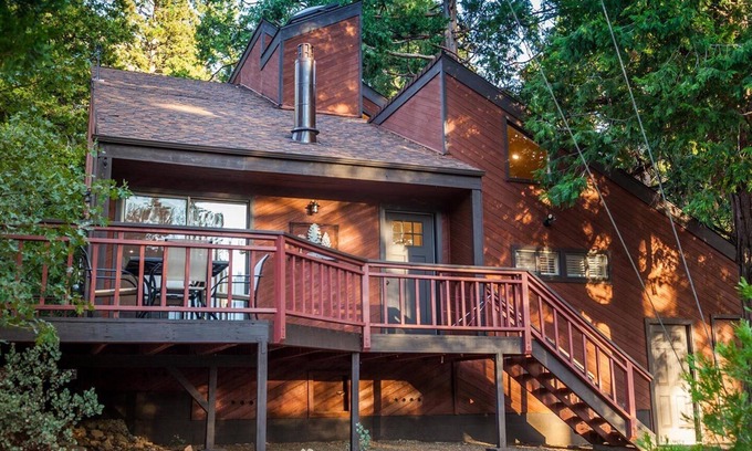 Fern Valley Cabin | Be Pine Vacation Home
