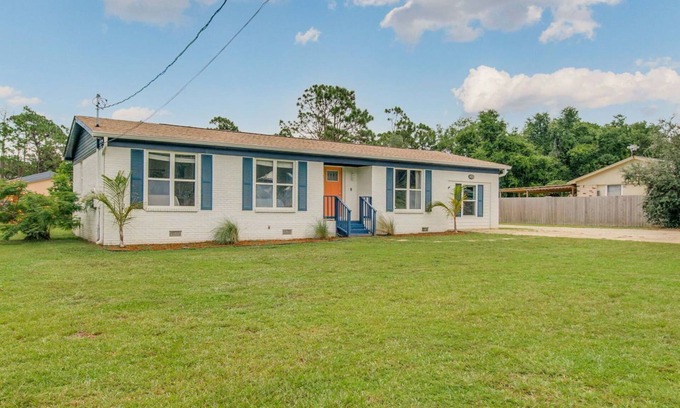 Ono Island House | Beach 6 min. drive, Bay Access 2 blocks away, RV Hookup in Driveway