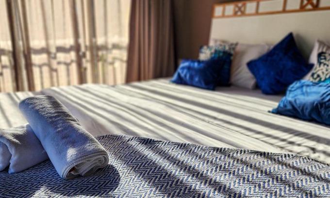Gauravaddo Villa | Beach 7 mins walk Luxury villa Diva