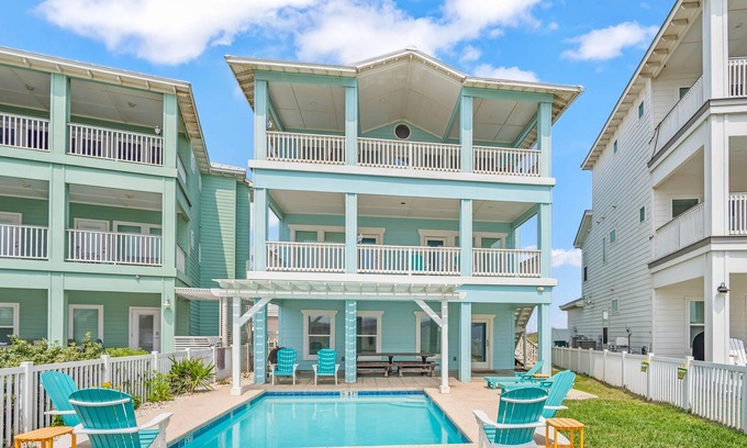 Port Aransas House | Beach-A-Holic | Views, Private Pool, Walk To Beach