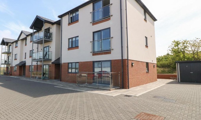 Trearddur Bay Apartment | Beach Apartment 9