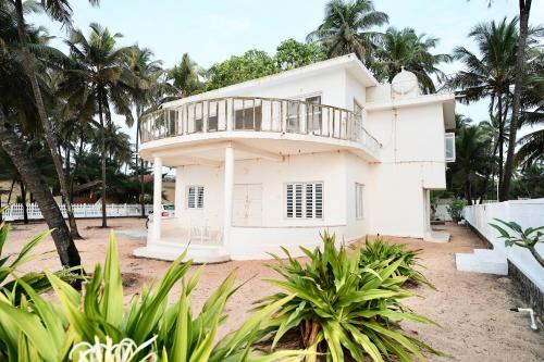 Tonse West Villa | Beach at the White House