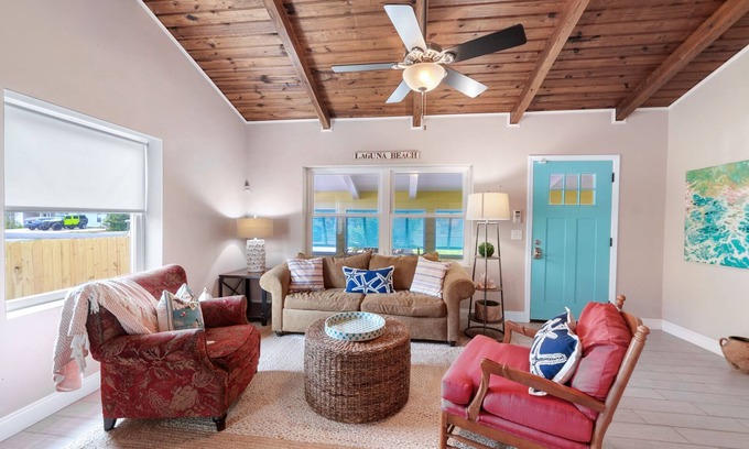 Laguna Beach Estates House | Beach Baby | Charming Cottage | Private Pool & Golf Cart Included