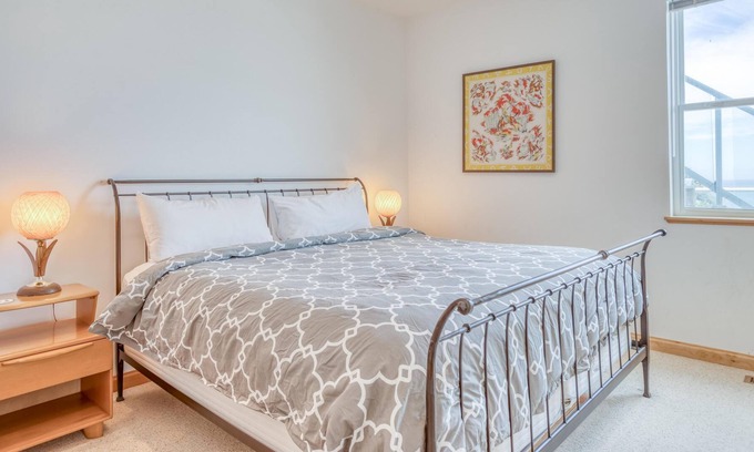 Lincoln City Villa | Beach Baby