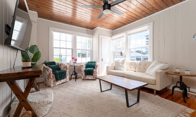 Jacksonville Beach Apartment | Beach Bliss II | 100yds to the beach