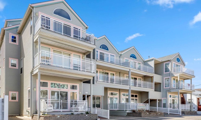 Wildwood Crest Apartment | Beach Block 3 Bedroom in WW Crest!