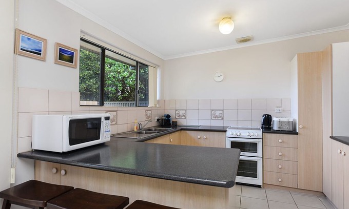 Middleton House | Beach Bunny - Middleton, SA