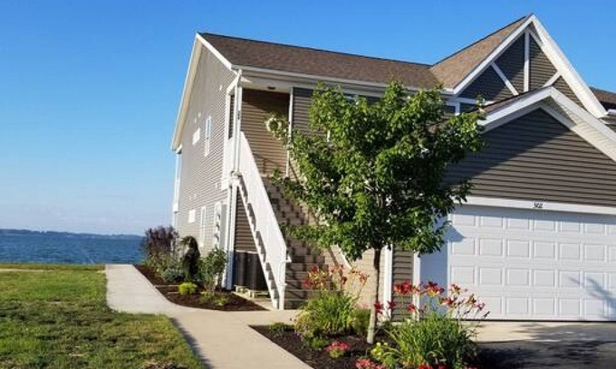 Celina Apartment | Beach Club Escape - Unit 304: 3 bed/2 bath Lakeside Condo!