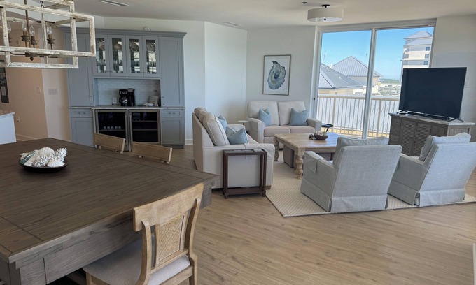 Fort Morgan Condo | Beach Club, Gorgeous view