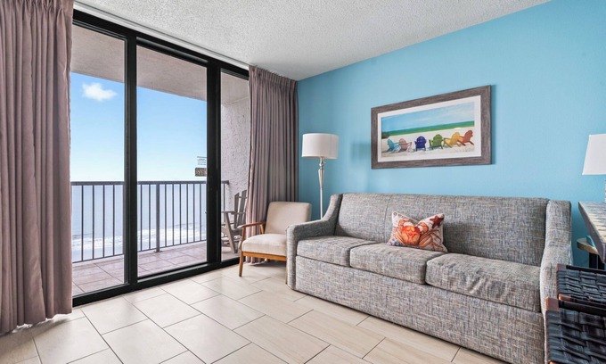 Myrtle Beach Condo | Beach Colony 10th Floor Oceanfront 1bed/1bath Condo in Myrtle Beach