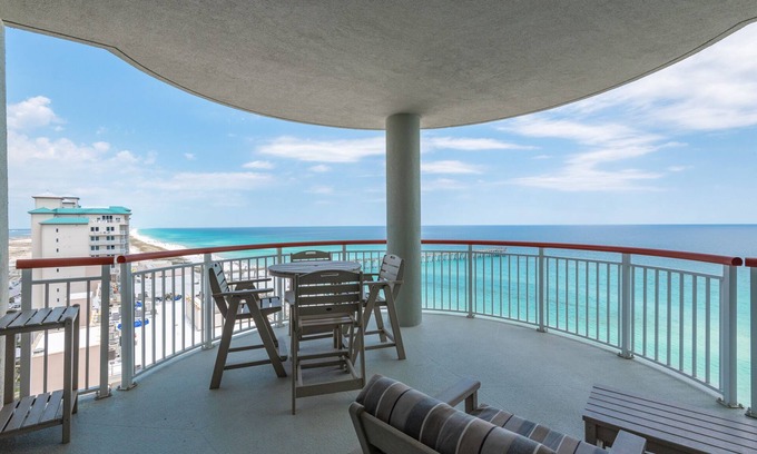 Navarre Beach Condo | Beach Colony East15A- 3BD/3BA Gulf front Navarre Beach Condo!